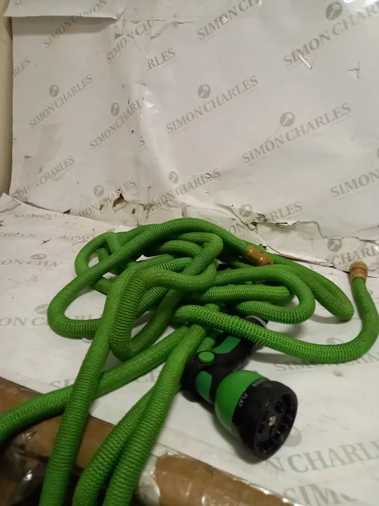 GREEN GARDEN HOSE 