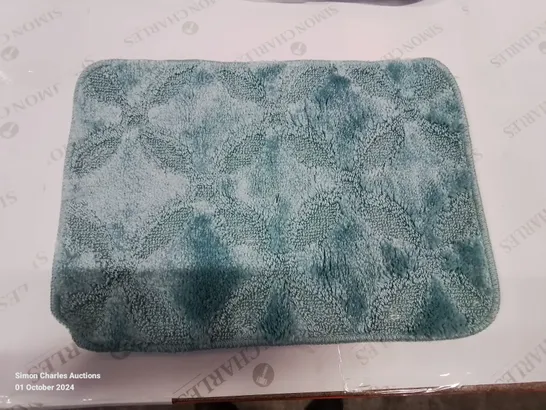 BRAND NEW PACO HOME 40X55CM TURQUOISE BATH MAT