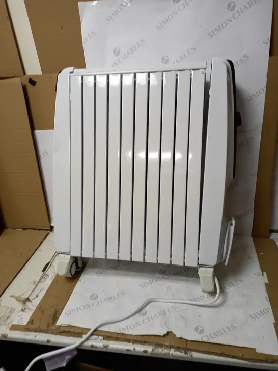 DE'LONGHI ELECTRIC OIL FILED RADIATOR 