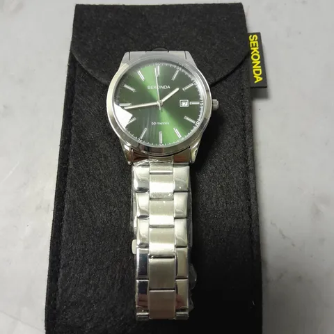 SEKONDA STAINLESS STEEL GENTS WATCH WITH GREEN FACE