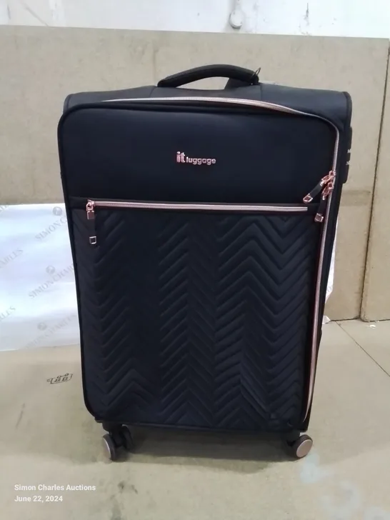 IT BRAND BLACK AND ROSE PINK TRAVEL CASE WITH WHEELS