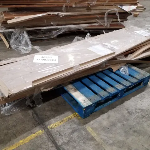 PALLET CONTAINING 6 ASSORTED 300×60CM KITCHEN WORKTOPS 