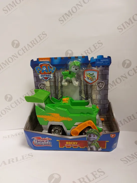 BRAND NEW PAW PATROL RESCUE KNIGHTS ROCKY DELUXE VEHICLE 3+