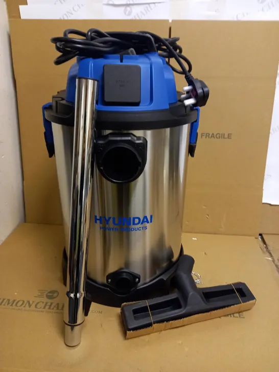 HYUNDAI WET AND DRY VACUUM CLEANER 30L 1400W INDUSTRIAL VACUUM CLEANER