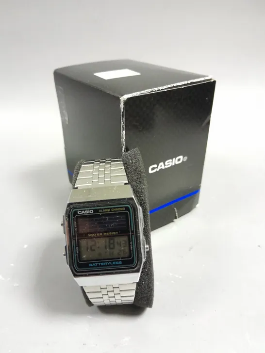 BOXED CASIO MENS DIGITAL WATCH WITH STAINLESS STEEL STRAP 