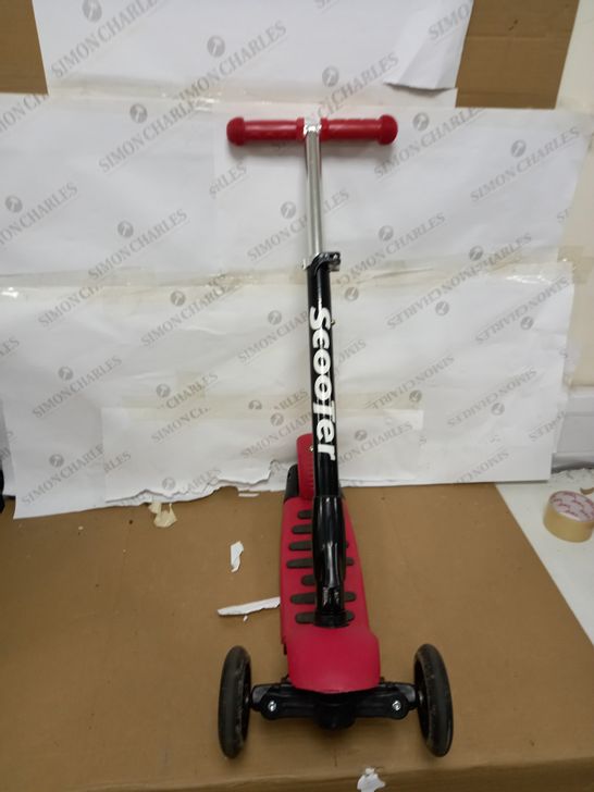 CHILDRENS SCOOTER