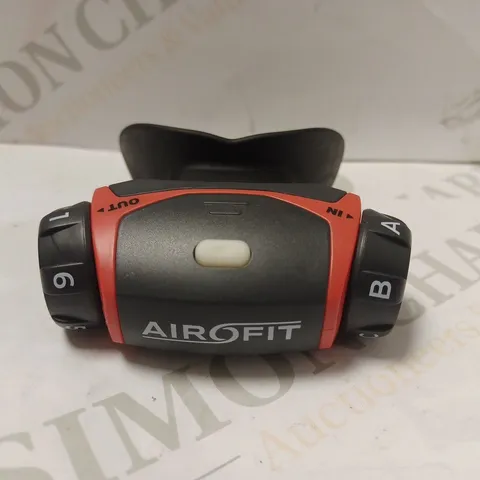 AIRFIT BREATHING TRAINER