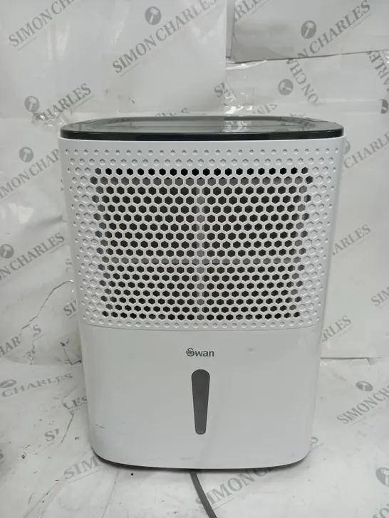 SWAN 10-LITRE DEHUMIDIFIER - WHITE/GREY RRP £99.99