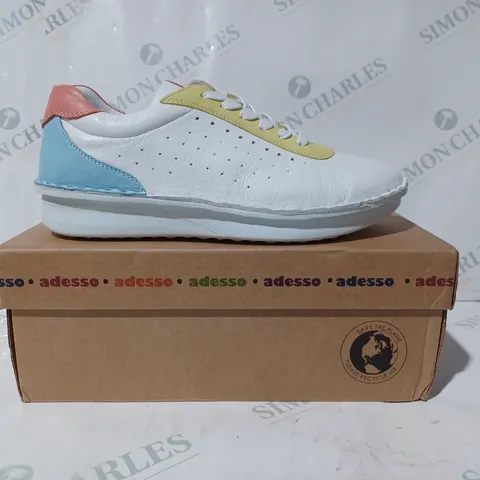 BOXED PAIR OF ADESSO EMILY LEATHER TRAINERS IN WHITE/MULTICOLOUR SIZE 6