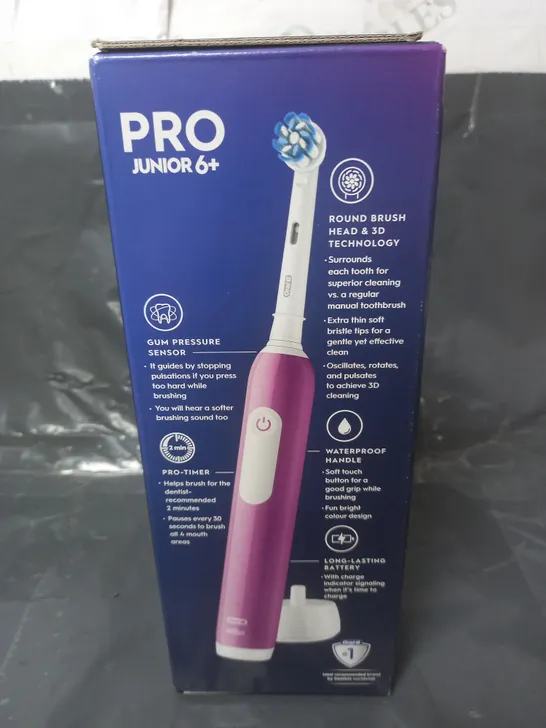 BOXED AND SEALED ORAL B PRO JUNIOR 6+ ELECTRIC TOOTHBRUSH