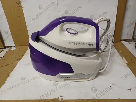 SWAN 2400W STEAM IRON