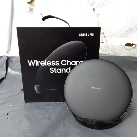 BOXED SAMSUNG WIRELESS CHARGER STAND 