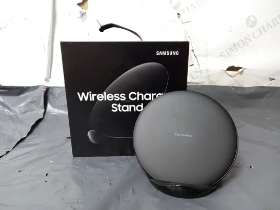 BOXED SAMSUNG WIRELESS CHARGER STAND 