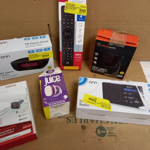 LOT OF APPROXIMATELY 15 ELECTRICAL ITEMS TO INCLUDE UNIVERSAL REMOTE, JUICE CHARGER, FM ALARM CLOCK ETC