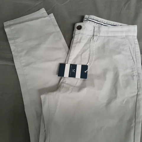 CREW CLOTHING COMPANY SLIM FIT 32R CHINO 