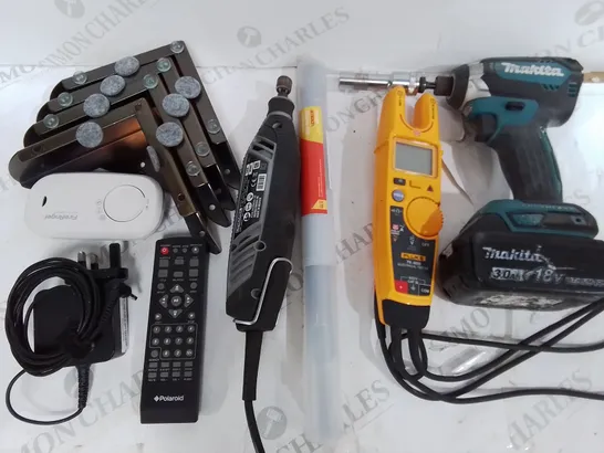 LOT OF ASSORTED HOUSEHOLD ITEMS TO INCLUDE MARITAL DRILL WITH BATTERY, DREMEL 4300 MULTI TOOL AND FLUKE T6-600 ELECTRICAL TESTER