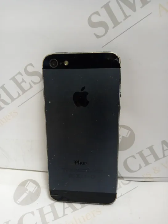 APPLE IPHONE 5 (A1429) 