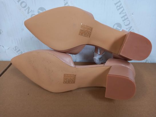 PAIR OF TRUFFLE COLLECTION HEELS (BEIGE), SIZE 8 UK
