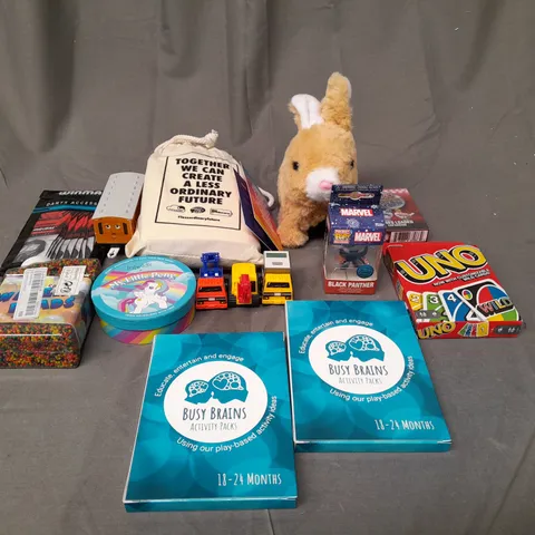 BOX OF ASSORTED TOYS AND GAMES TO INCLUDE UNO, TEDDIES AND DARTS ACCESSORIES