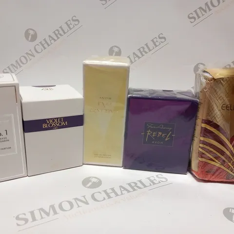 APPROXIMATELY 11 ASSORTED BOXED FRAGRANCES TO INCLUDE;