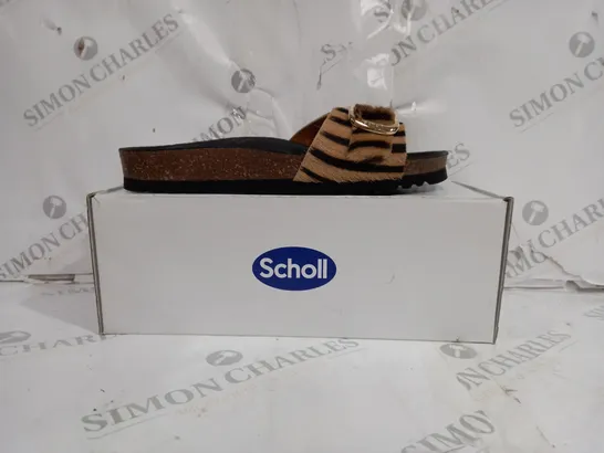 BOXED PAIR OF SCHOLL SANDAL LEATHER SOLE FURRY STRIPED STRAP IN BROWN SIZE 8