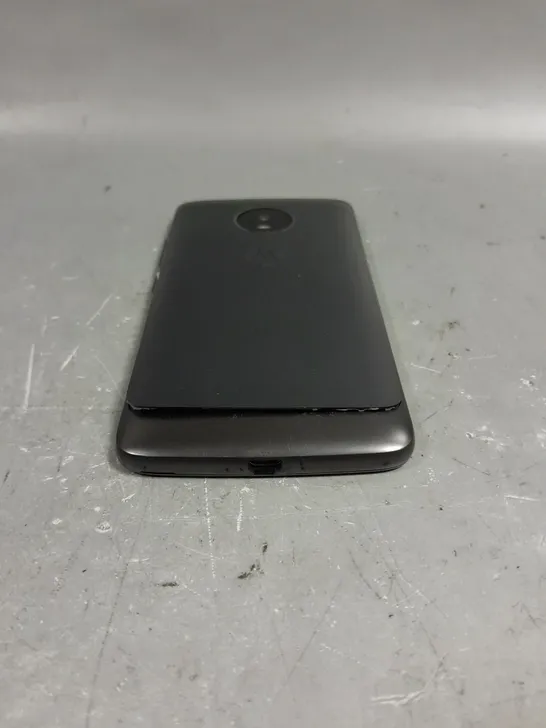 MOTOROLA MOTO SMARTPHONE - MODEL UNSPECIFIED