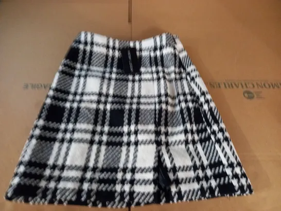 NEW LOOK MADDY CHECK SKIRT - UK 6