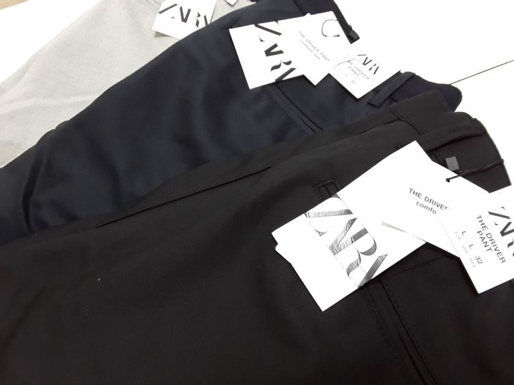 3 PAIRS OF ZARA DRIVER PANTS ALL LARGE 3174400Simon Charles Auctioneers