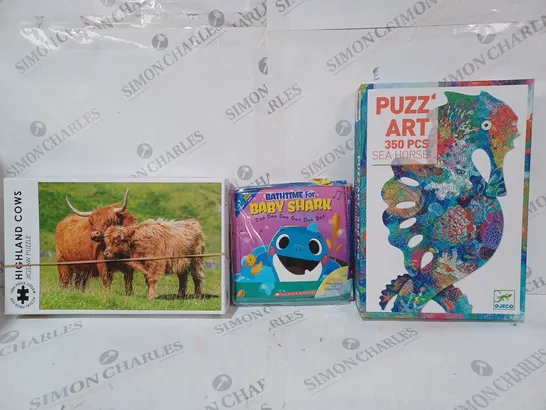 BOX OF APPROXIMATELY 20 ASSORTED TOYS AND GAMES TO INCLUDE PUZZ'ART SEA HORSE, BATHTIME FOR BABY SHARK, HIGHLAND COWS JIGSAW PUZZLE, ETC