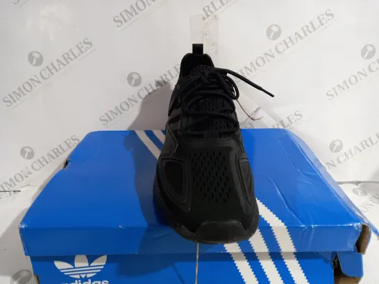 BOXED ADIDAS ZX 2K BOOST TRAINER - UK 10