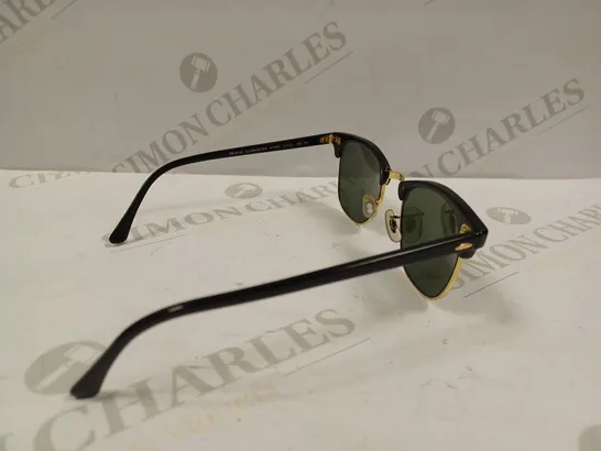 PAIR OF RAY-BAN CLUBMASTER W0365 GLASSES BLACK/GOLD