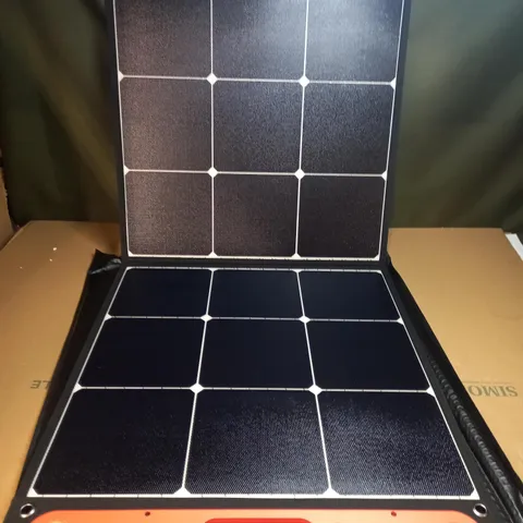 JACKERY SOLARSAGA 100W SOLAR PANEL