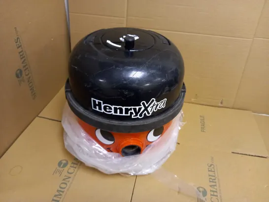 NUMATIC HENRY XTRA VACUUM CLEANER