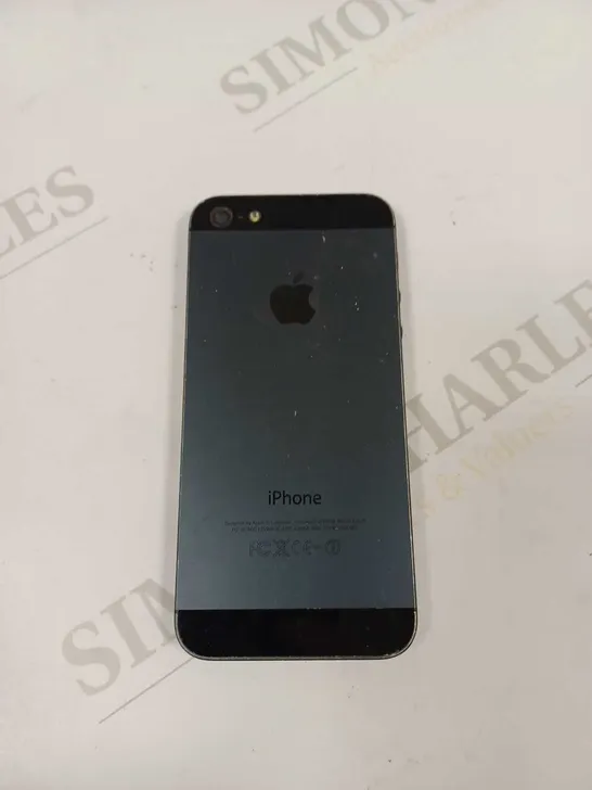 APPLE IPHONE 5 (A1429) 