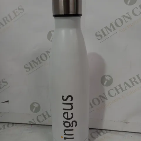 INGEUS STAINLESS STEEL INSULATED DRINKS BOTTLE IN WHITE