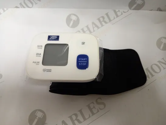 BOOTS AUTOMATIC BLOOD PRESSURE MONITOR