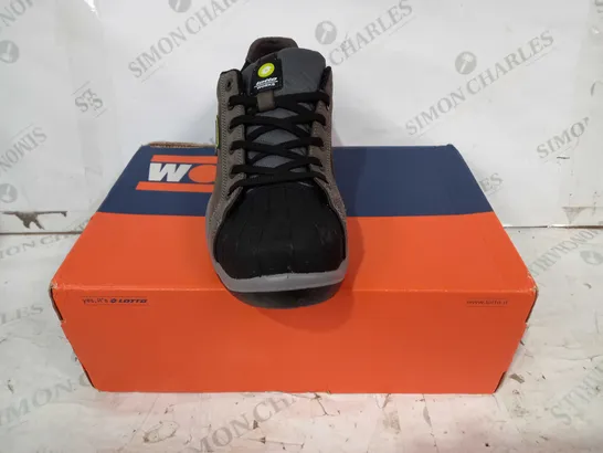 BOXED PAIR OF WORKS LOTTO SHOES IN ASPHALT COLOUR UK SIZE 8