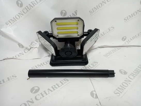 OUTLET BELL & HOWELL 300 LUMENS BIONIC FLOODLIGHT