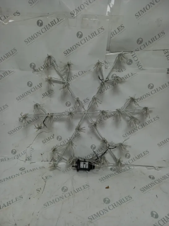 SNOWFLAKE LIGHT OUTDOOR CHRISTMAS DECORATION RRP £63