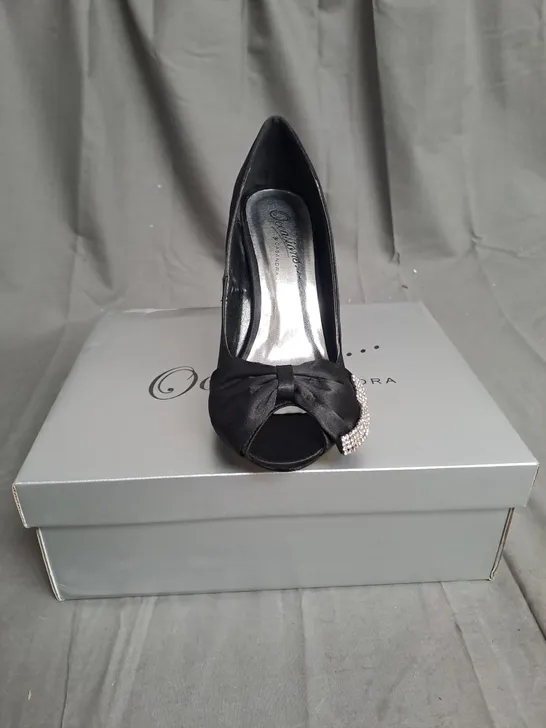 BOXED LOT OF 12 PAIRS OF LADIES OCCASIONS BY CASANDRA BLACK HIGH HEELED SHOES VARIOUS SIZES