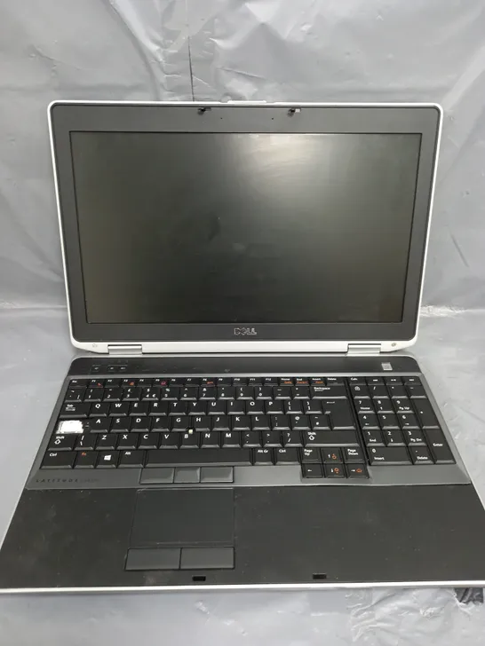 DELL LATITUDE E6530 15 INCH	 I5-3210M 2.50GHZ