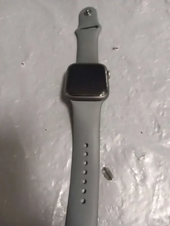 APPLE WR-50M SERIES 4 WRIST WATCH