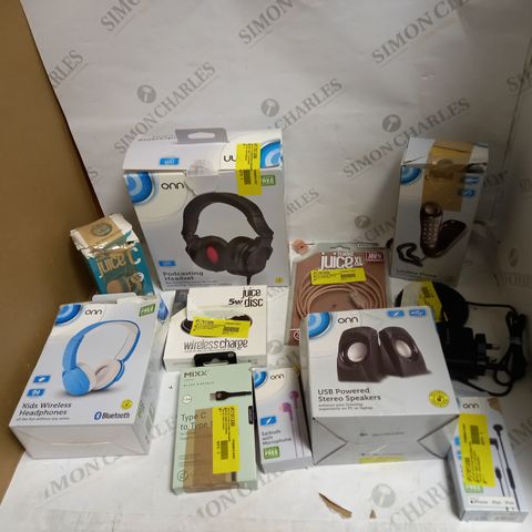 LOT OF ASSORTED ITEMS TO INCLUDE HEADPHONES, SPEAKERS AND WIRELESS CHARGERS