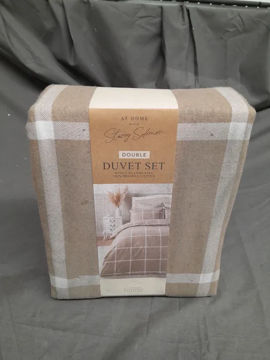 AT HOME WITH STACEY SOLOMON DOUBLE DUVET SET 