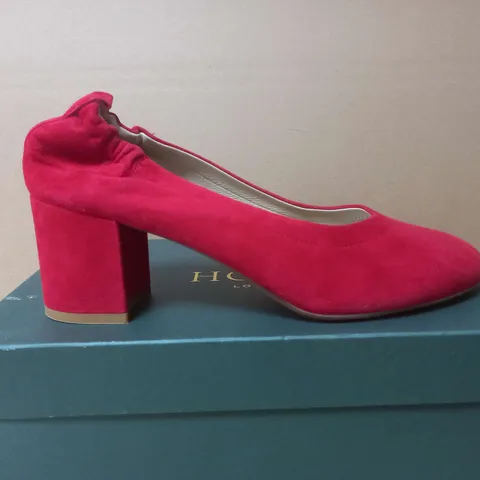 BOXED HOBBS LONDON FINE SUEDE RED SUZI COURT OPEN TOP HEELS - EU 38