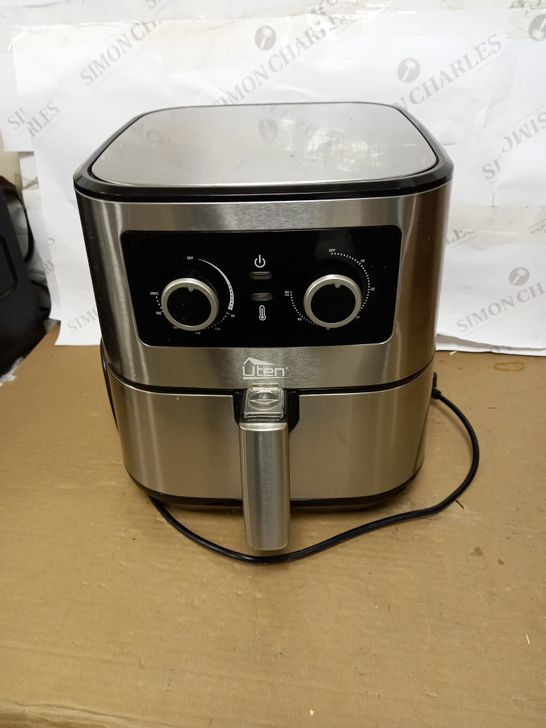 UTEN 5.5L 1700W AIR FRYER 