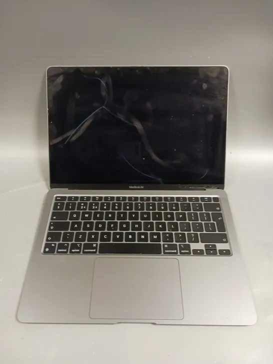 APPLE MACBOOK AIR 13"