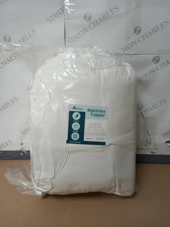 BAGGED ALIVIO MATTRESS TOPPER 