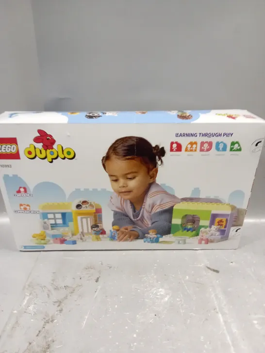 BOXED LEGO DUPLO LEARNING THROUGH PLAY - 10992