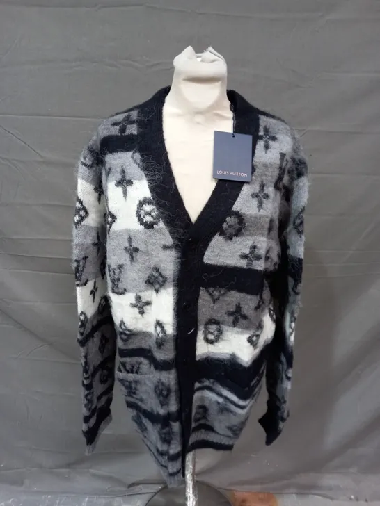 LOUIS VUITTON BUTTON UP KNITTED CARDIGAN - LARGE